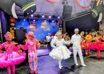 Mocinha do Sertão abre com brilho o Arraial da Cidade e exalta força do folclore no Itaqui-Bacanga