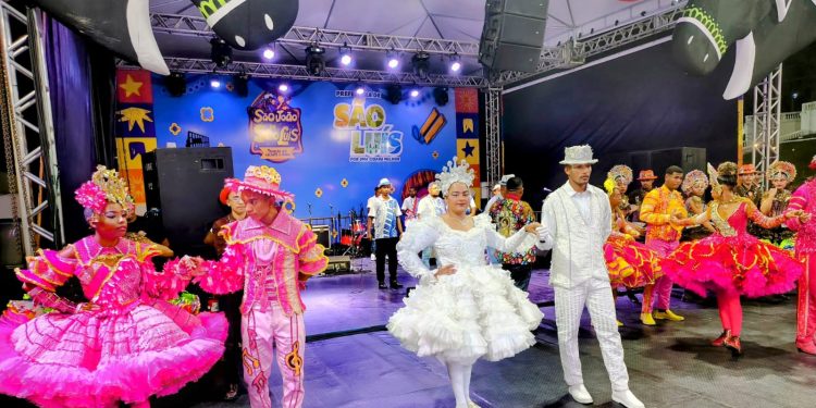 Mocinha do Sertão abre com brilho o Arraial da Cidade e exalta força do folclore no Itaqui-Bacanga