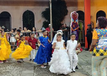 Com 22 anos de tradição, Mocinha do Sertão Mirim emociona público no Arraial do Reviver