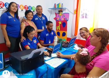 PROCON leva serviços gratuitos a moradores da Cohab Anil III em ação social na escola Chapeuzinho Vermelho*
