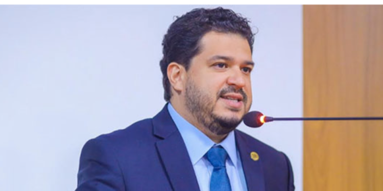 Dr. Joel Nunes critica situação da saúde pública do Maranhão durante pronunciamento na Câmara de São Luís